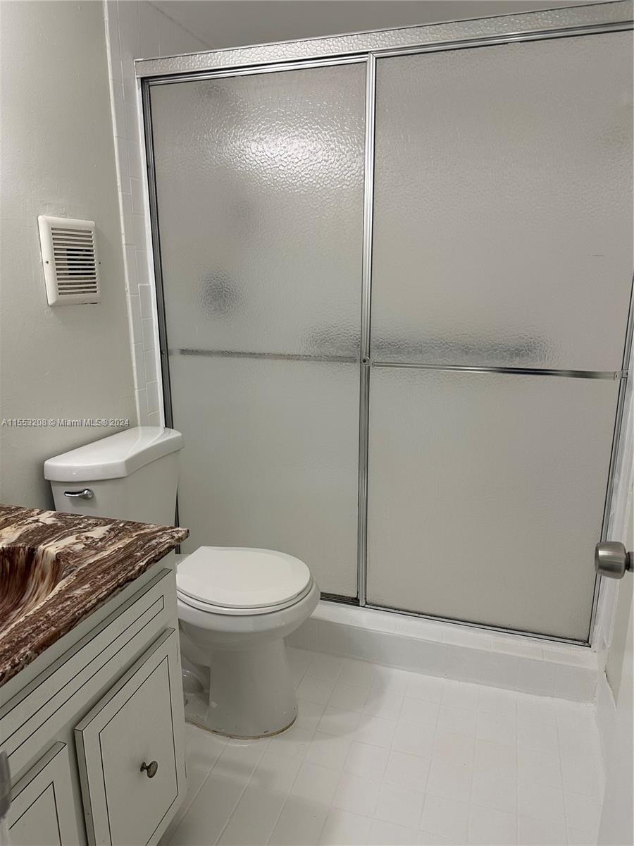 14155 SW 87th St E107, Miami, Florida 33183, 2 Bedrooms Bedrooms, ,2 BathroomsBathrooms,Residentiallease,For Rent,14155 SW 87th St E107,A11553208