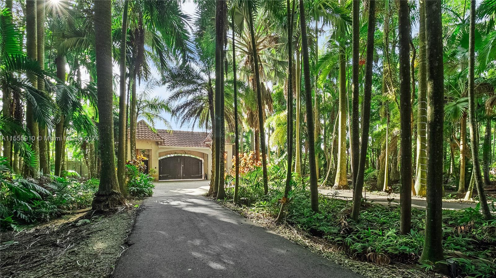 20551 SW 162nd Ave, Miami, Florida 33187, 10 Bedrooms Bedrooms, ,10 BathroomsBathrooms,Residential,For Sale,20551 SW 162nd Ave,A11555910