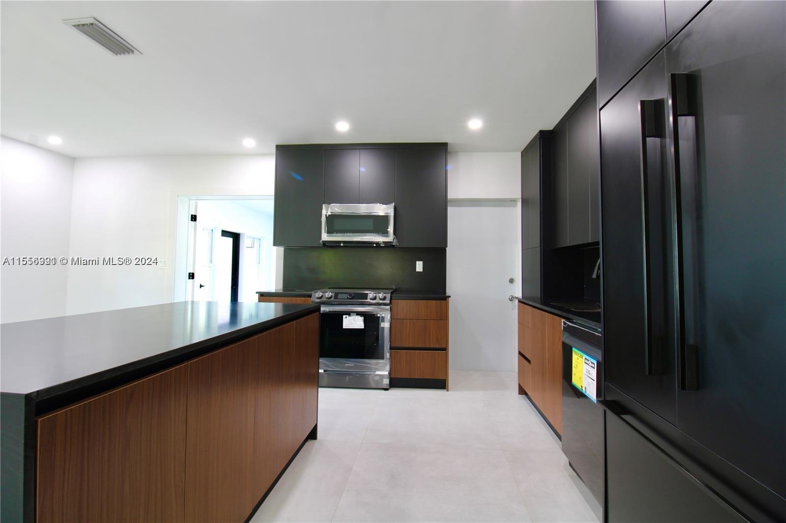 199 NW 87th St, El Portal, Florida 33150, 4 Bedrooms Bedrooms, ,2 BathroomsBathrooms,Residential,For Sale,199 NW 87th St,A11556991