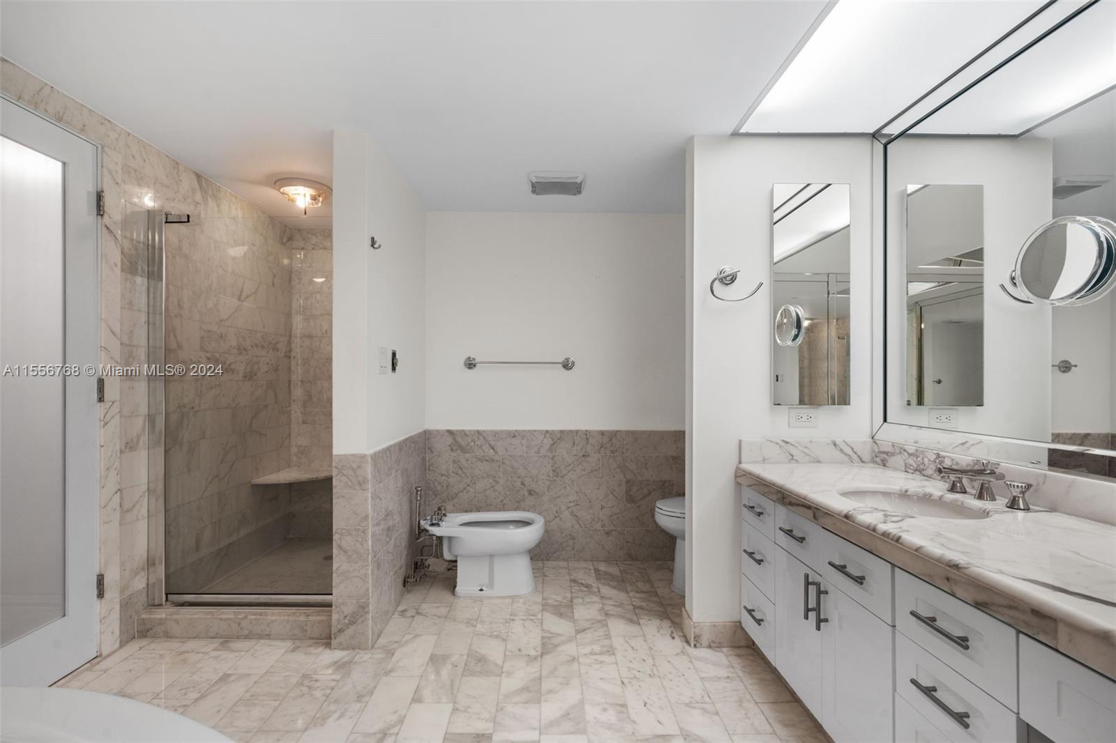 19707 Turnberry Way 18L, Aventura, Florida 33180, 2 Bedrooms Bedrooms, ,2 BathroomsBathrooms,Residentiallease,For Rent,19707 Turnberry Way 18L,A11556768