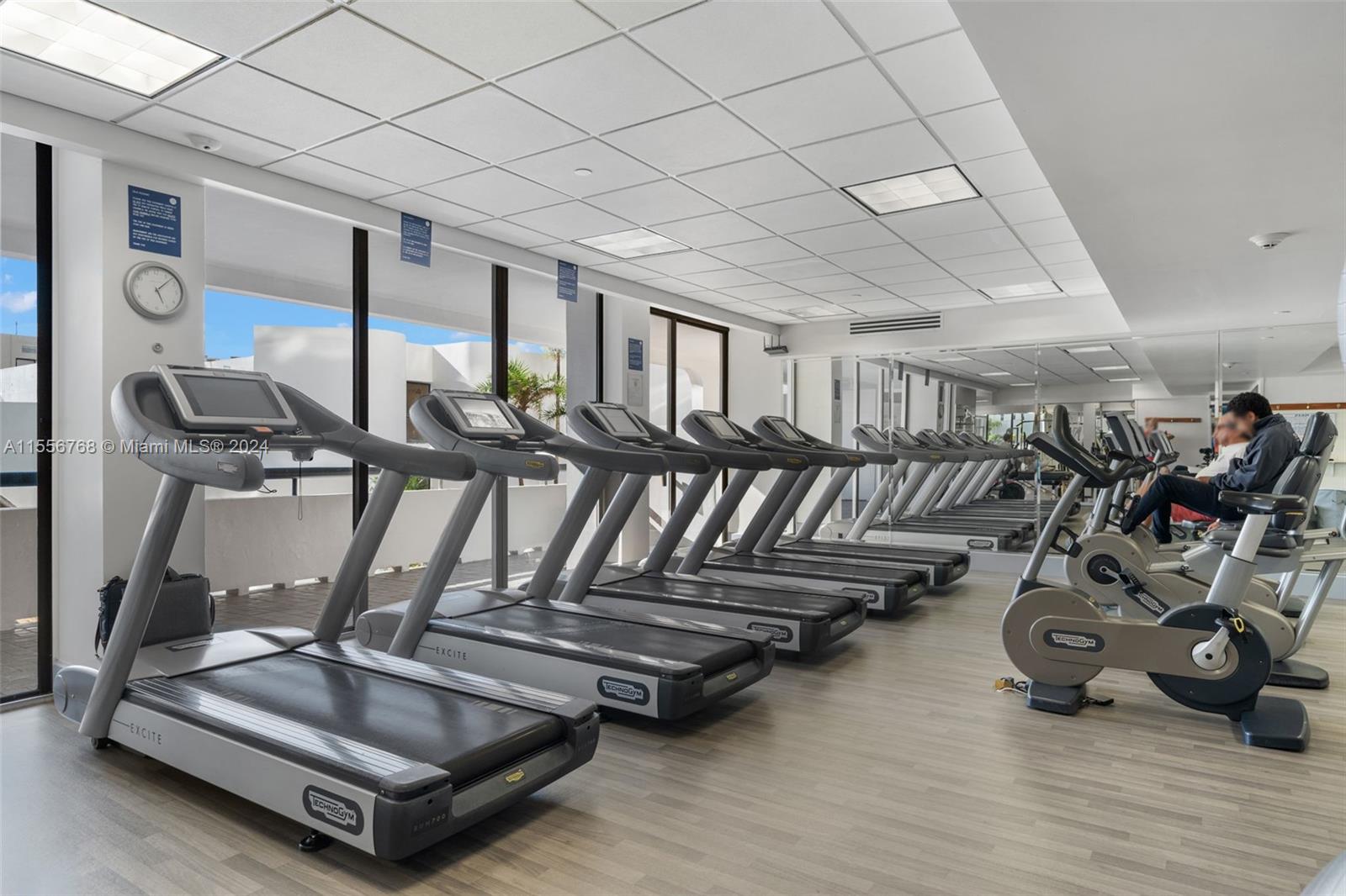 19707 Turnberry Way 18L, Aventura, Florida 33180, 2 Bedrooms Bedrooms, ,2 BathroomsBathrooms,Residentiallease,For Rent,19707 Turnberry Way 18L,A11556768