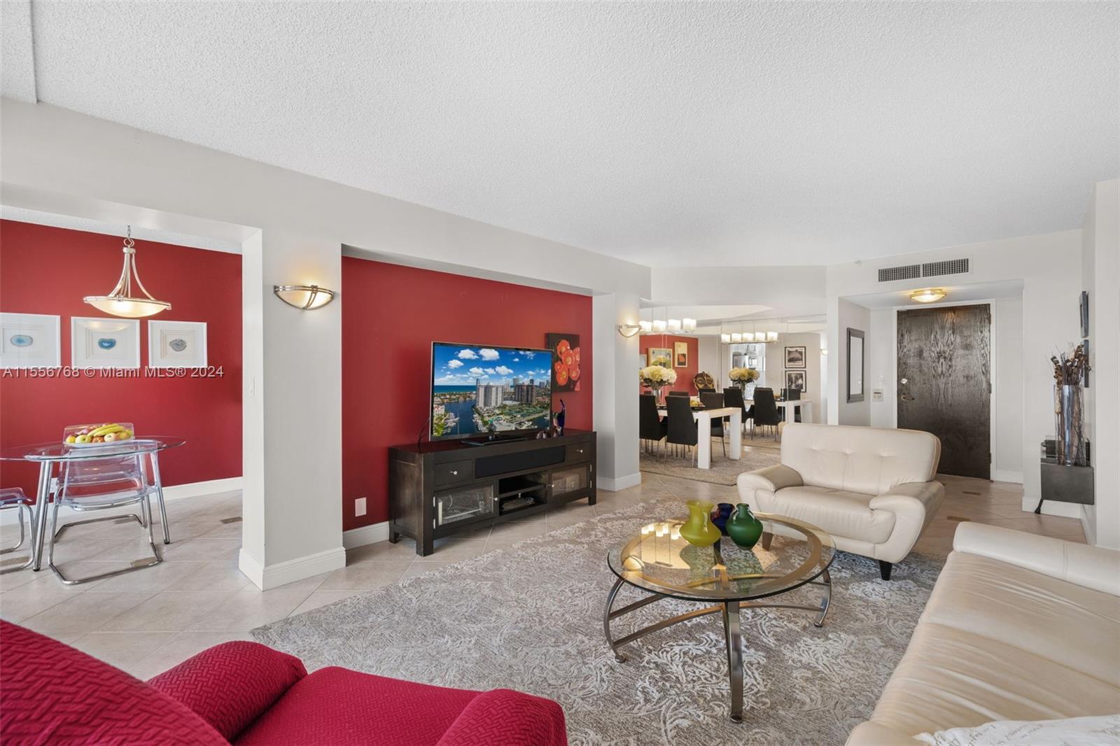 19707 Turnberry Way 18L, Aventura, Florida 33180, 2 Bedrooms Bedrooms, ,2 BathroomsBathrooms,Residentiallease,For Rent,19707 Turnberry Way 18L,A11556768