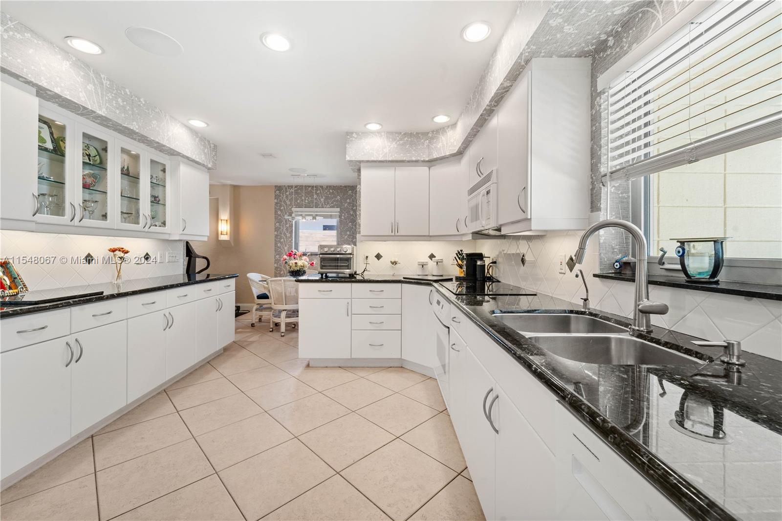 1210 NE 91st Ter, Miami Shores, Florida 33138, 3 Bedrooms Bedrooms, ,3 BathroomsBathrooms,Residential,For Sale,1210 NE 91st Ter,A11548067