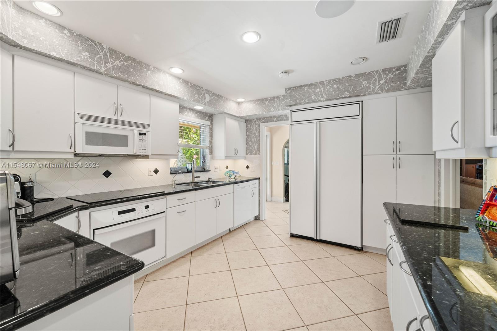 1210 NE 91st Ter, Miami Shores, Florida 33138, 3 Bedrooms Bedrooms, ,3 BathroomsBathrooms,Residential,For Sale,1210 NE 91st Ter,A11548067