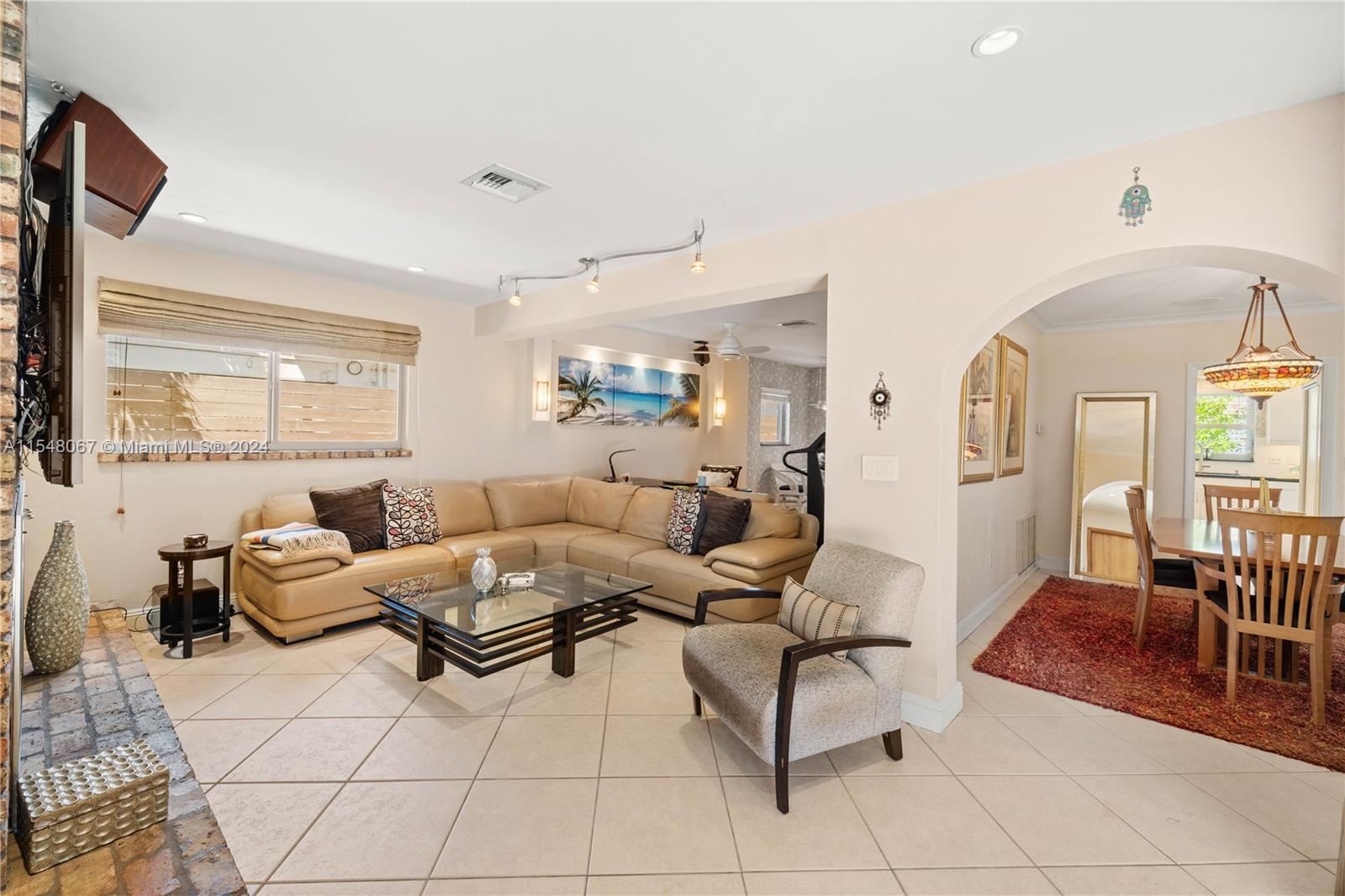 1210 NE 91st Ter, Miami Shores, Florida 33138, 3 Bedrooms Bedrooms, ,3 BathroomsBathrooms,Residential,For Sale,1210 NE 91st Ter,A11548067