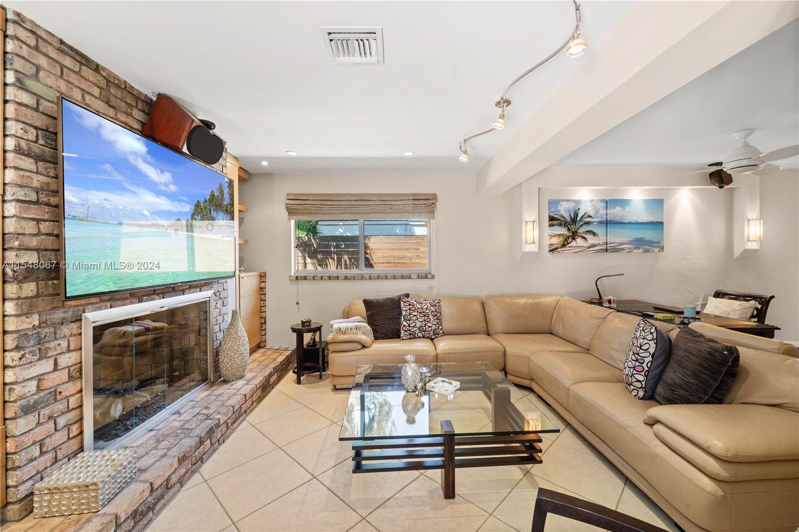 1210 NE 91st Ter, Miami Shores, Florida 33138, 3 Bedrooms Bedrooms, ,3 BathroomsBathrooms,Residential,For Sale,1210 NE 91st Ter,A11548067