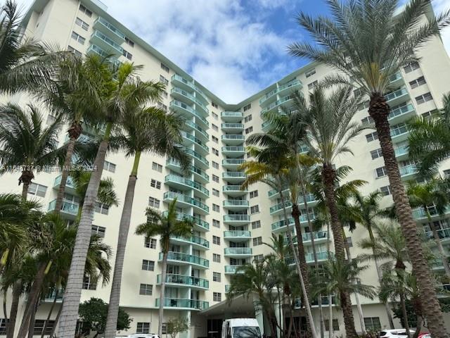 3901 S Ocean Dr 15M, Hollywood, Florida 33019, 1 Bedroom Bedrooms, ,1 BathroomBathrooms,Residential,For Sale,3901 S Ocean Dr 15M,A11546737