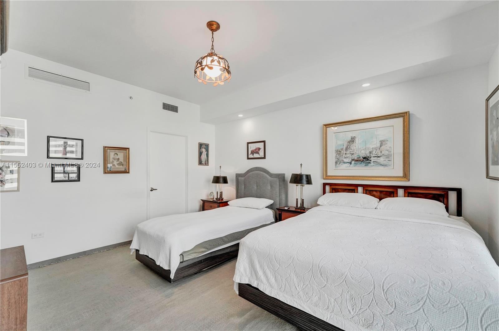 88 SW 7th St 1512, Miami, Florida 33130, 3 Bedrooms Bedrooms, ,3 BathroomsBathrooms,Residential,For Sale,88 SW 7th St 1512,A11552403