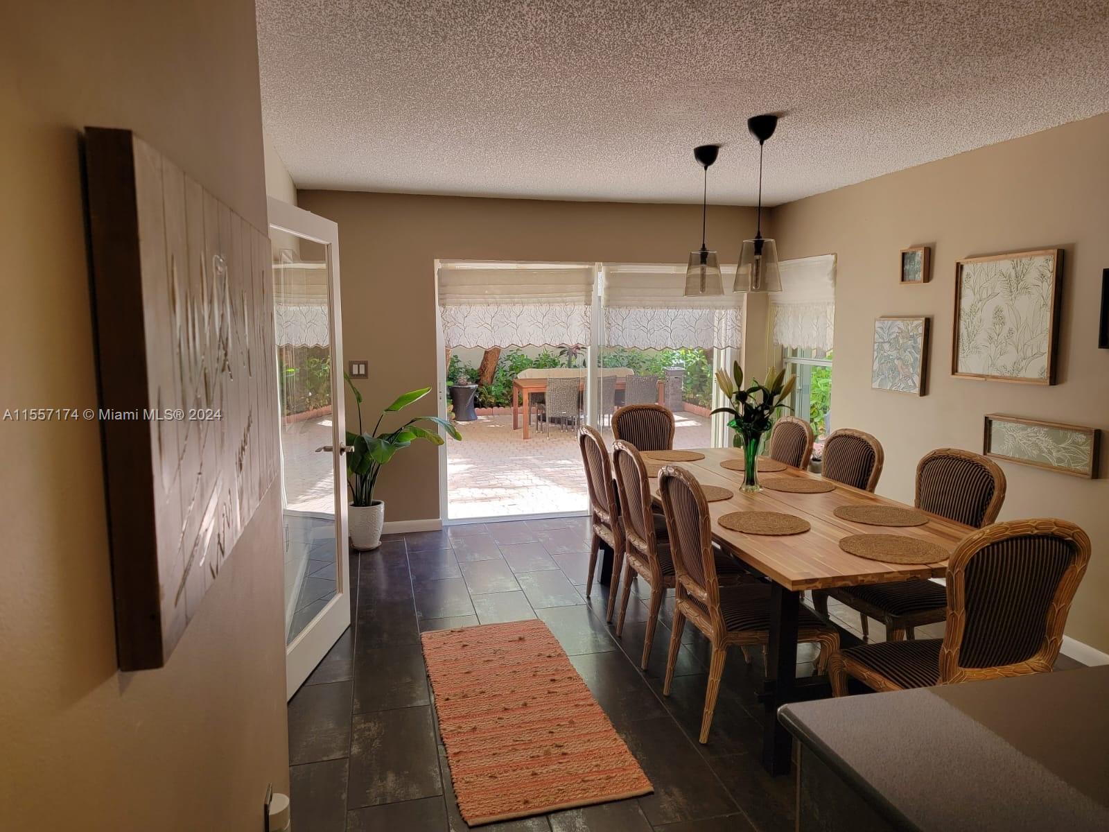 1135 Lidflower St, Hollywood, Florida 33019, 3 Bedrooms Bedrooms, ,2 BathroomsBathrooms,Residential,For Sale,1135 Lidflower St,A11557174