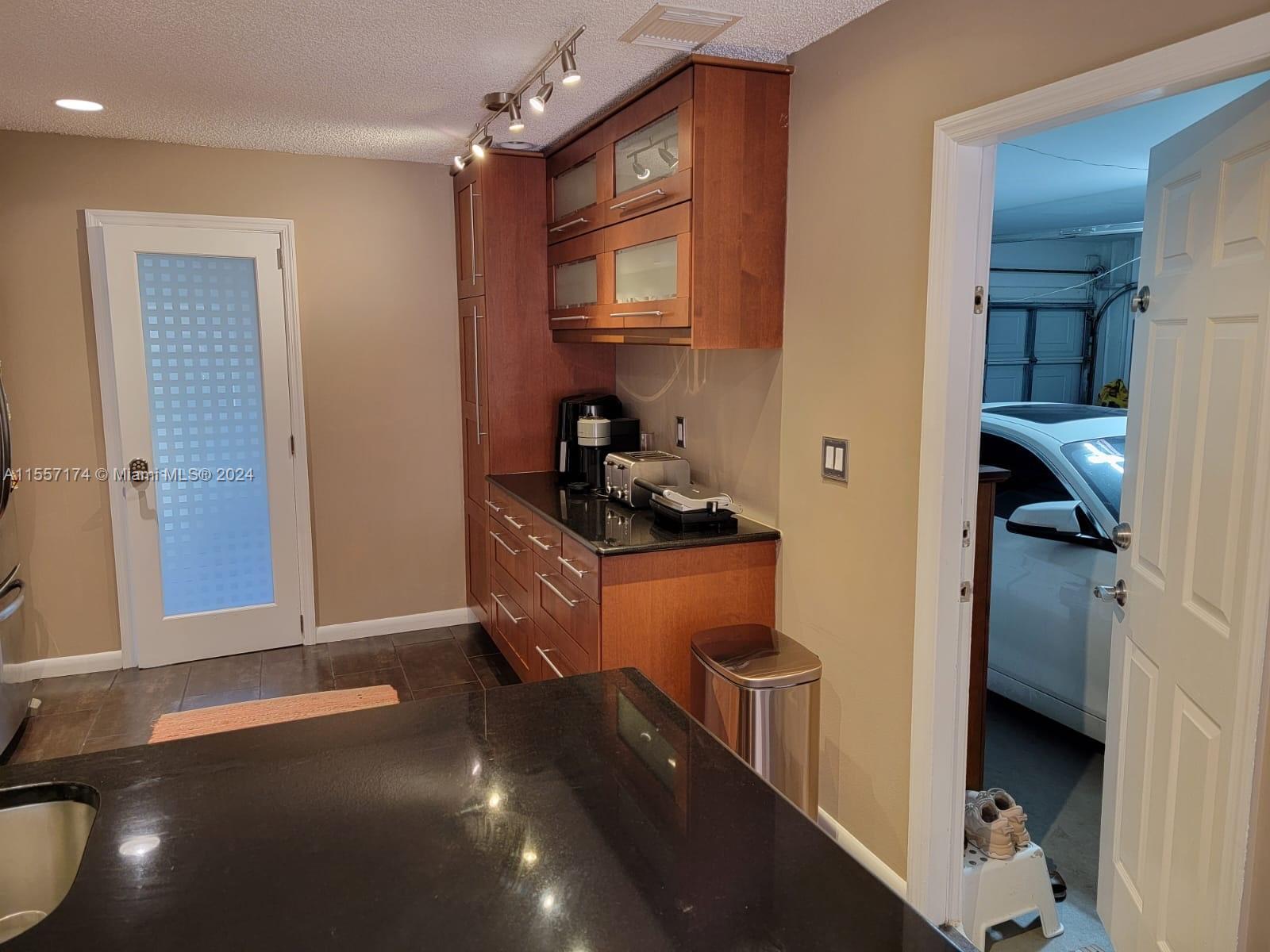 1135 Lidflower St, Hollywood, Florida 33019, 3 Bedrooms Bedrooms, ,2 BathroomsBathrooms,Residential,For Sale,1135 Lidflower St,A11557174