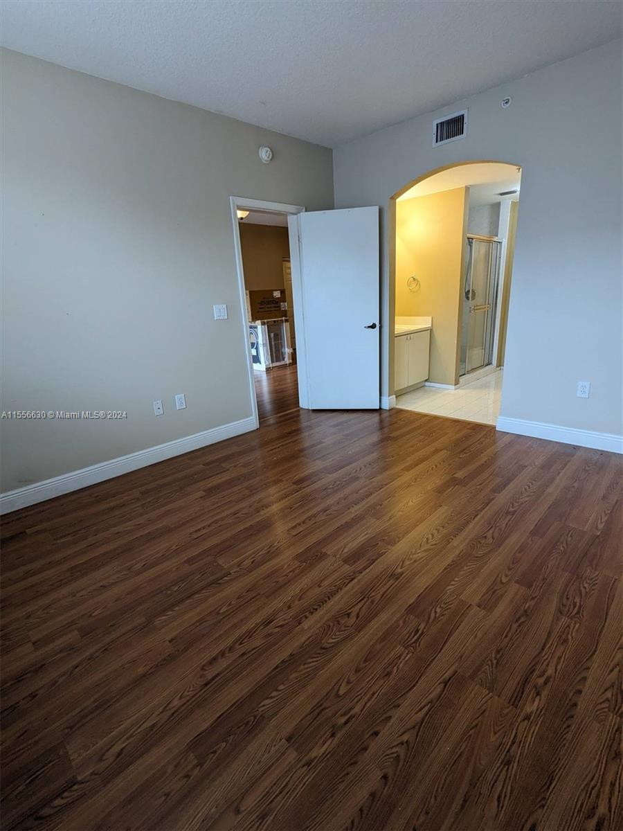 6560 NW 114th Ave 522, Doral, Florida 33178, 2 Bedrooms Bedrooms, 4 Rooms Rooms,2 BathroomsBathrooms,Residential,For Sale,6560 NW 114th Ave 522,A11556630