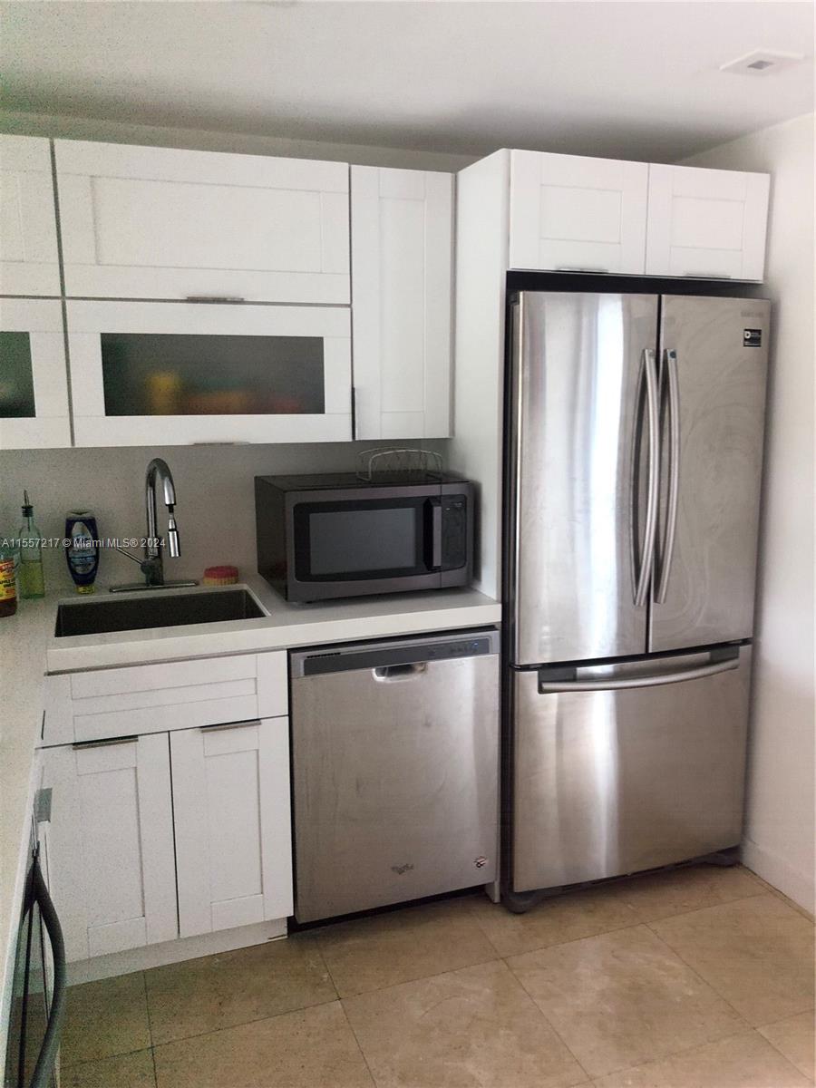 3301 N Country Club Dr 410, Aventura, Florida 33180, 1 Bedroom Bedrooms, ,1 BathroomBathrooms,Residential,For Sale,3301 N Country Club Dr 410,A11557217