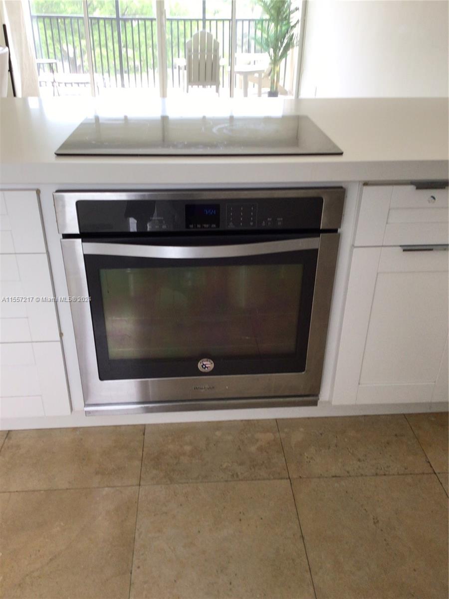 3301 N Country Club Dr 410, Aventura, Florida 33180, 1 Bedroom Bedrooms, ,1 BathroomBathrooms,Residential,For Sale,3301 N Country Club Dr 410,A11557217