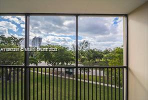 3301 N Country Club Dr 410, Aventura, Florida 33180, 1 Bedroom Bedrooms, ,1 BathroomBathrooms,Residential,For Sale,3301 N Country Club Dr 410,A11557217
