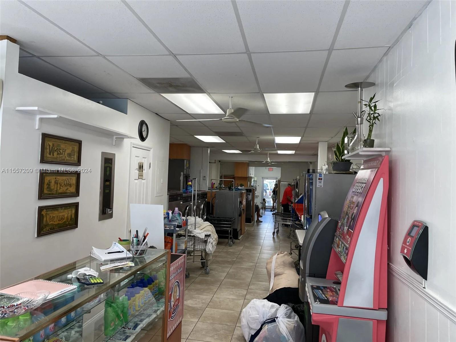 1806 SW 22 Ave