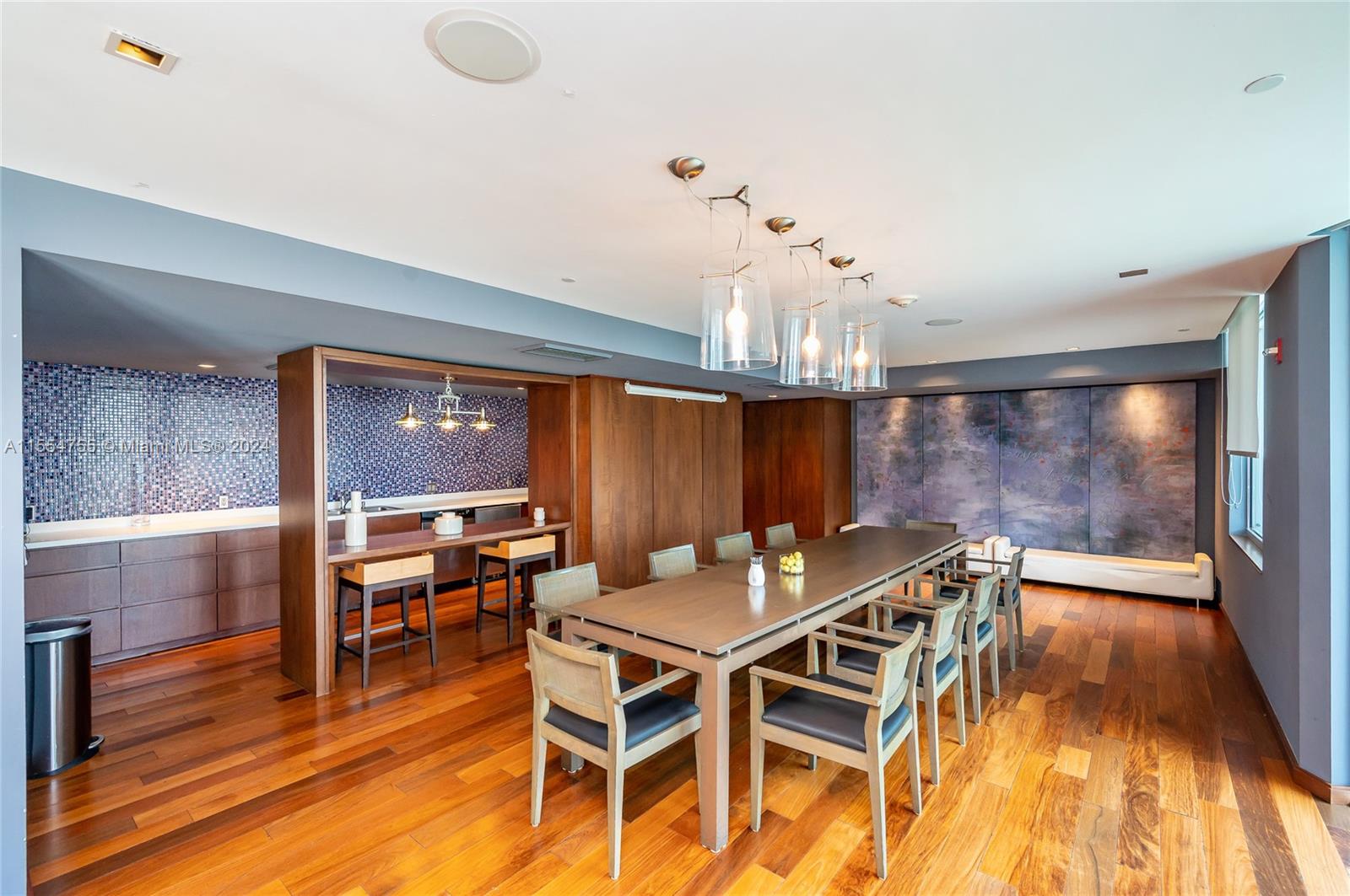 335 S Biscayne Blvd 1204, Miami, Florida 33131, 1 Bedroom Bedrooms, ,1 BathroomBathrooms,Residential,For Sale,335 S Biscayne Blvd 1204,A11554755