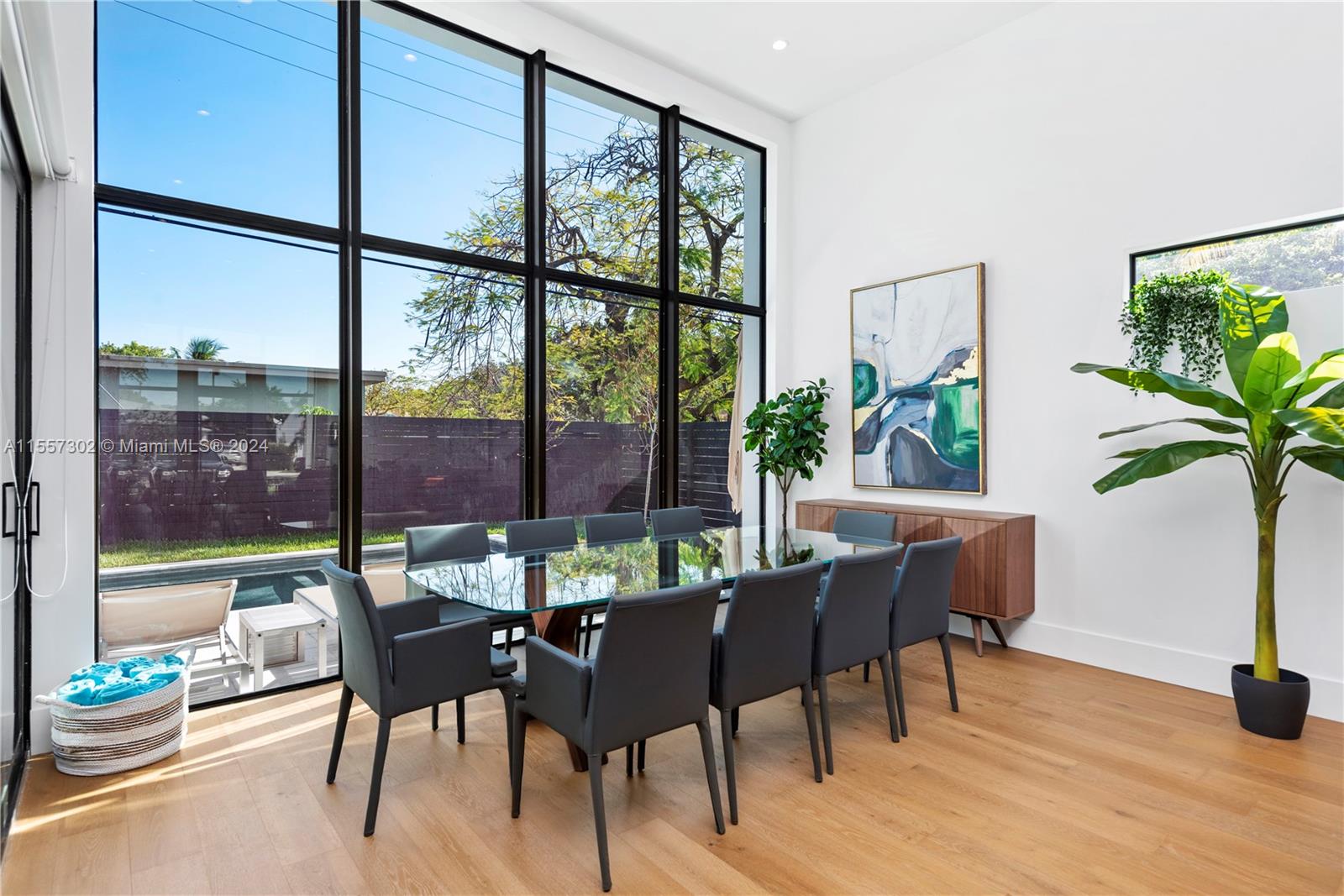 102 NE 50th St, Miami, Florida 33137, 6 Bedrooms Bedrooms, ,4 BathroomsBathrooms,Residential,For Sale,102 NE 50th St,A11557302