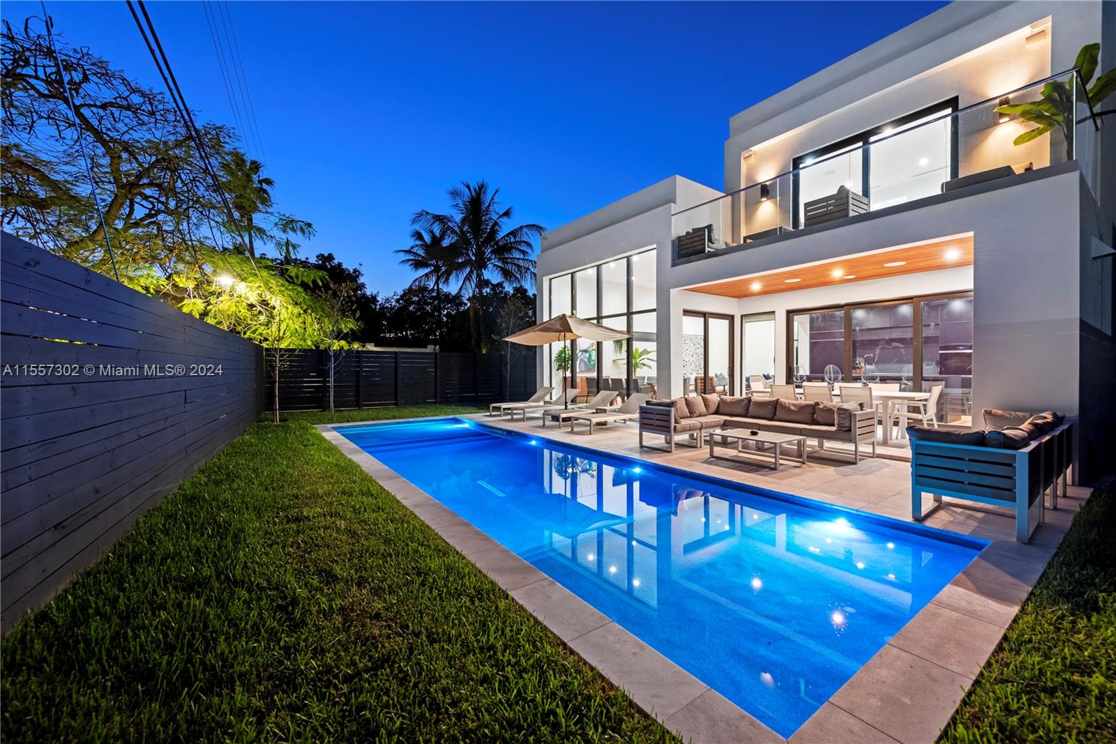 102 NE 50th St, Miami, Florida 33137, 6 Bedrooms Bedrooms, ,4 BathroomsBathrooms,Residential,For Sale,102 NE 50th St,A11557302