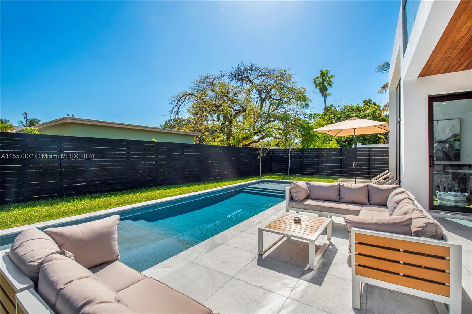 102 NE 50th St, Miami, Florida 33137, 6 Bedrooms Bedrooms, ,4 BathroomsBathrooms,Residential,For Sale,102 NE 50th St,A11557302