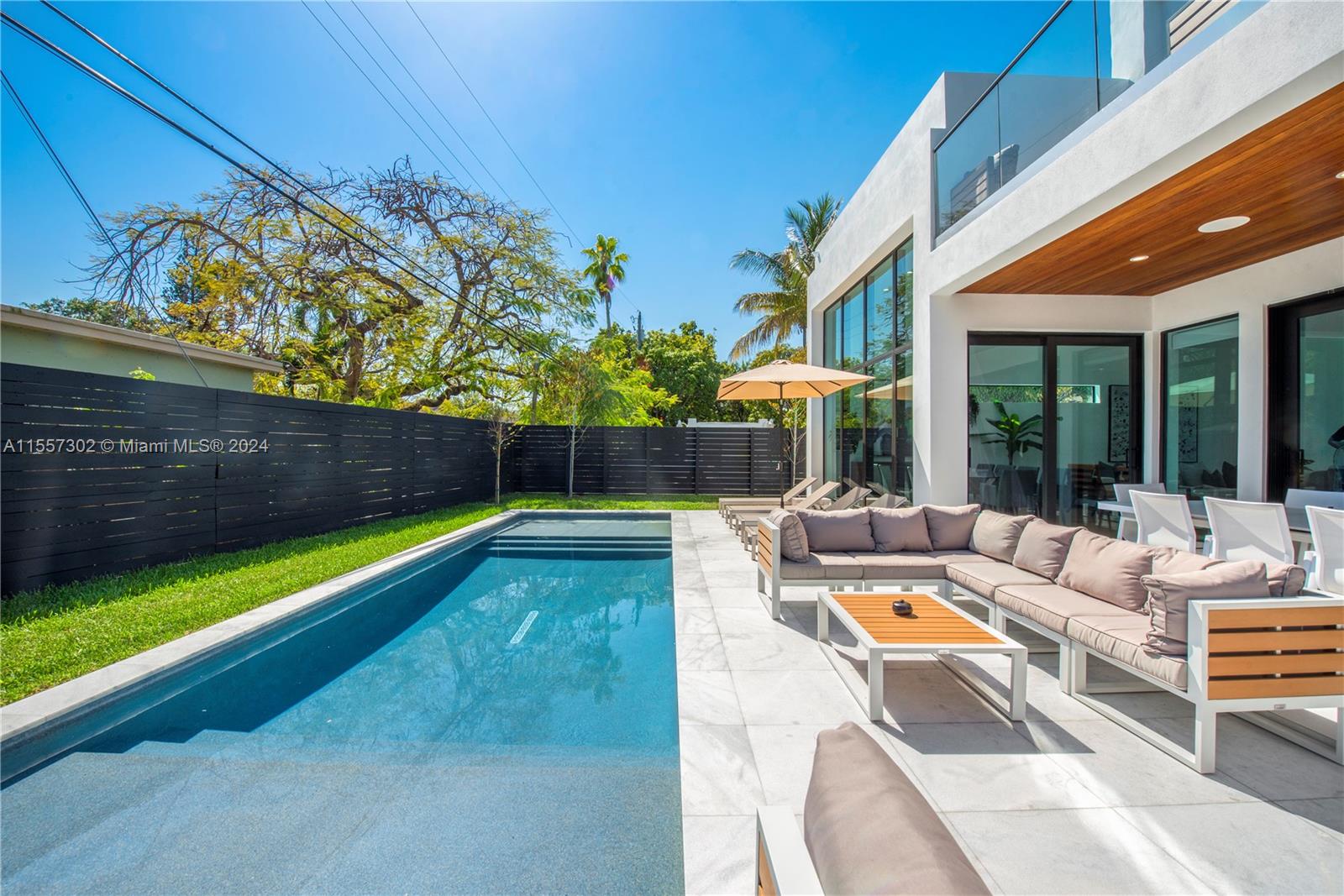 102 NE 50th St, Miami, Florida 33137, 6 Bedrooms Bedrooms, ,4 BathroomsBathrooms,Residential,For Sale,102 NE 50th St,A11557302