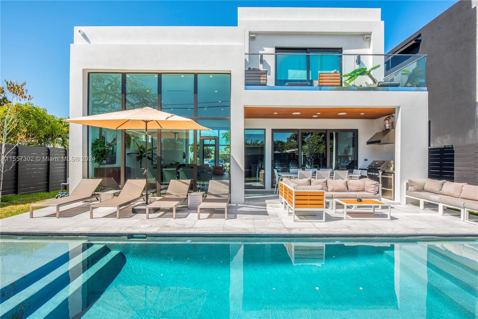 102 NE 50th St, Miami, Florida 33137, 6 Bedrooms Bedrooms, ,4 BathroomsBathrooms,Residential,For Sale,102 NE 50th St,A11557302