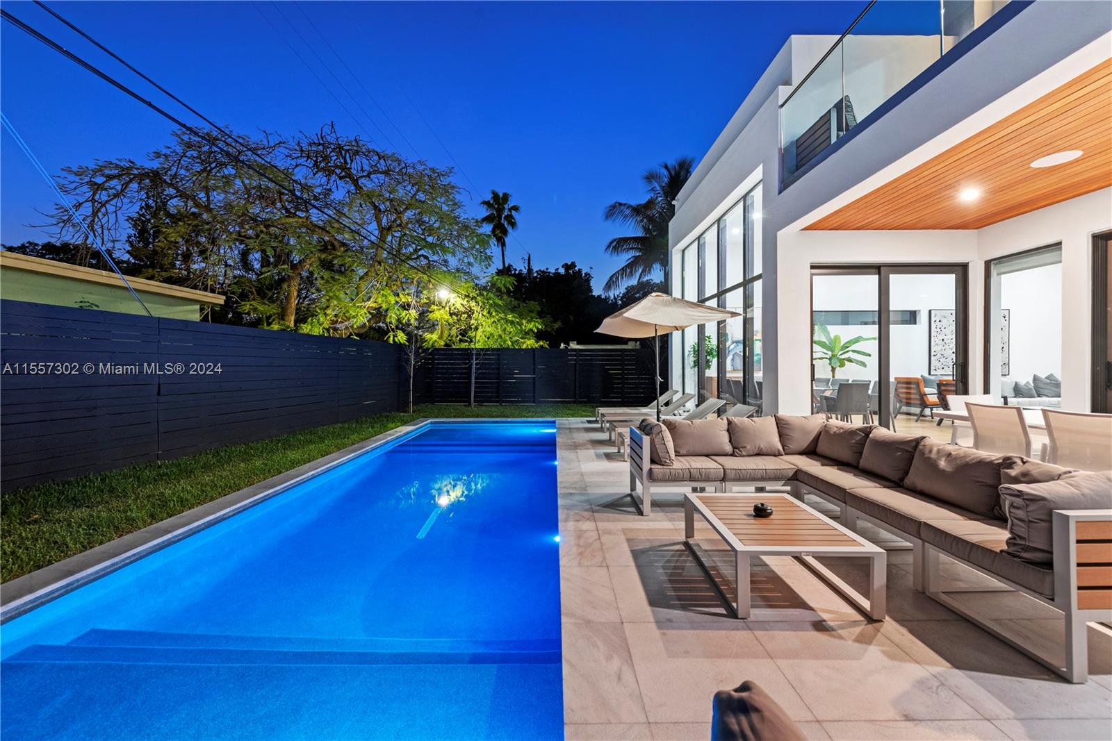 102 NE 50th St, Miami, Florida 33137, 6 Bedrooms Bedrooms, ,4 BathroomsBathrooms,Residential,For Sale,102 NE 50th St,A11557302