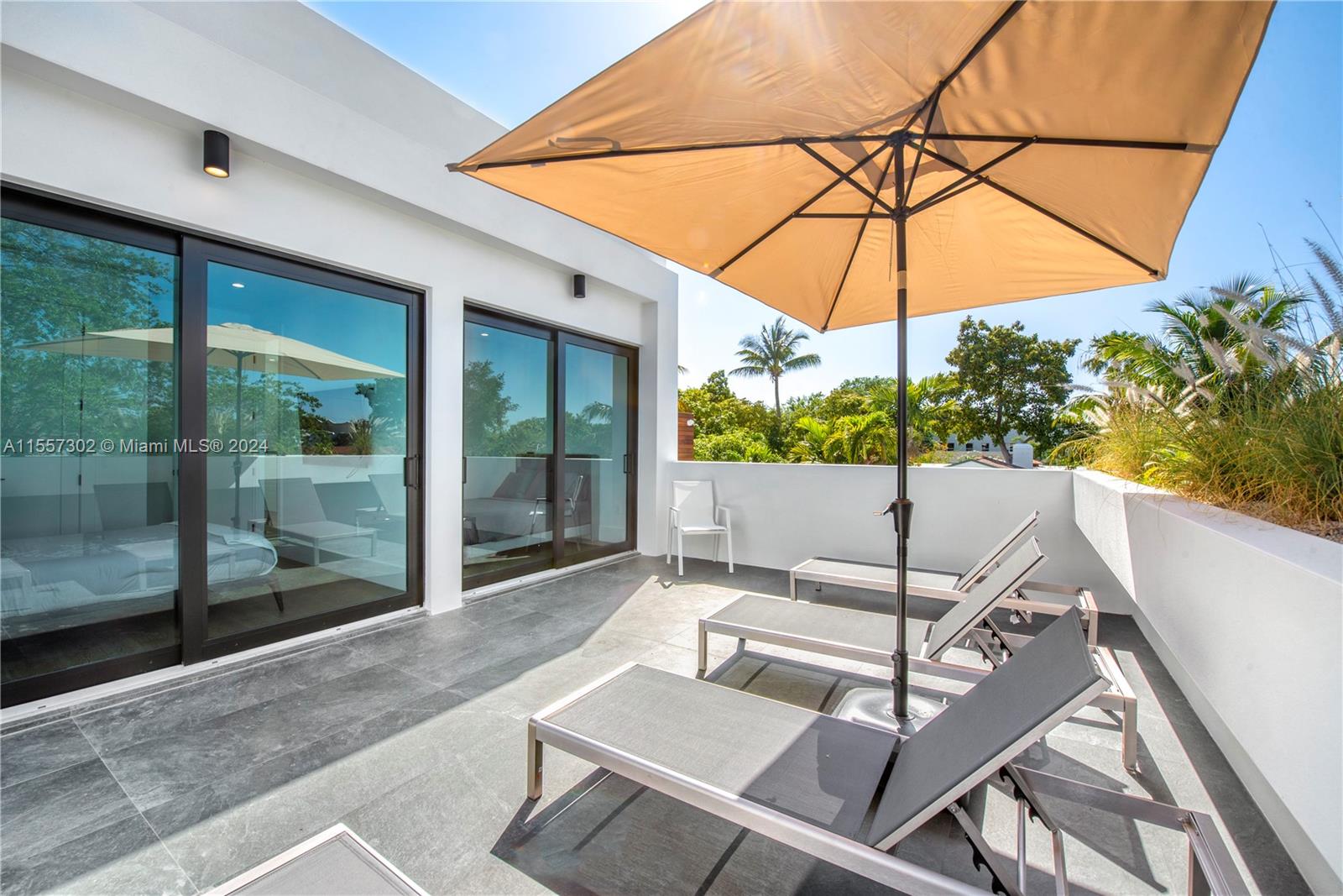 102 NE 50th St, Miami, Florida 33137, 6 Bedrooms Bedrooms, ,4 BathroomsBathrooms,Residential,For Sale,102 NE 50th St,A11557302