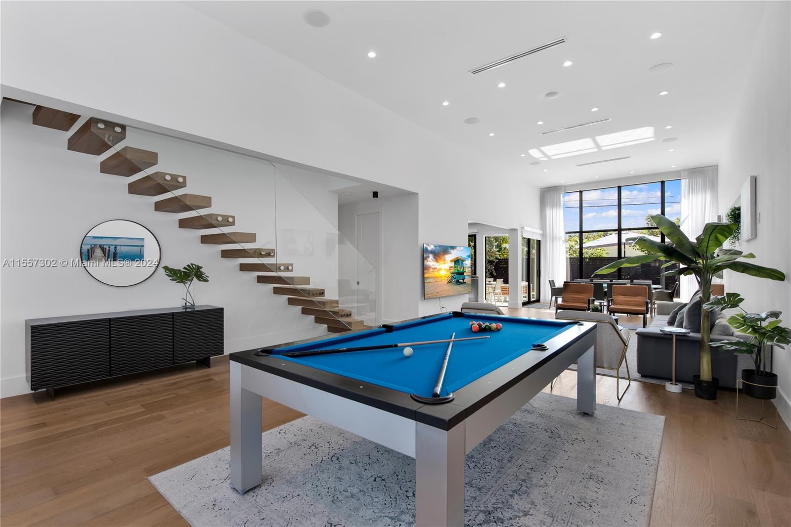 102 NE 50th St, Miami, Florida 33137, 6 Bedrooms Bedrooms, ,4 BathroomsBathrooms,Residential,For Sale,102 NE 50th St,A11557302