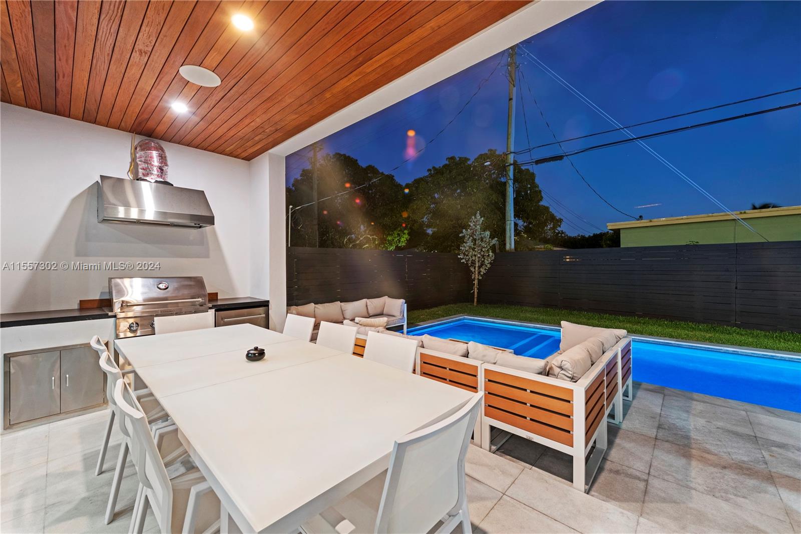 102 NE 50th St, Miami, Florida 33137, 6 Bedrooms Bedrooms, ,4 BathroomsBathrooms,Residential,For Sale,102 NE 50th St,A11557302