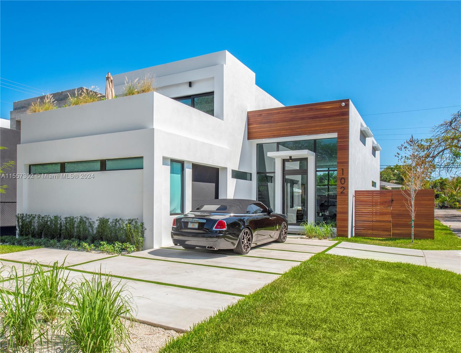 102 NE 50th St, Miami, Florida 33137, 6 Bedrooms Bedrooms, ,4 BathroomsBathrooms,Residential,For Sale,102 NE 50th St,A11557302