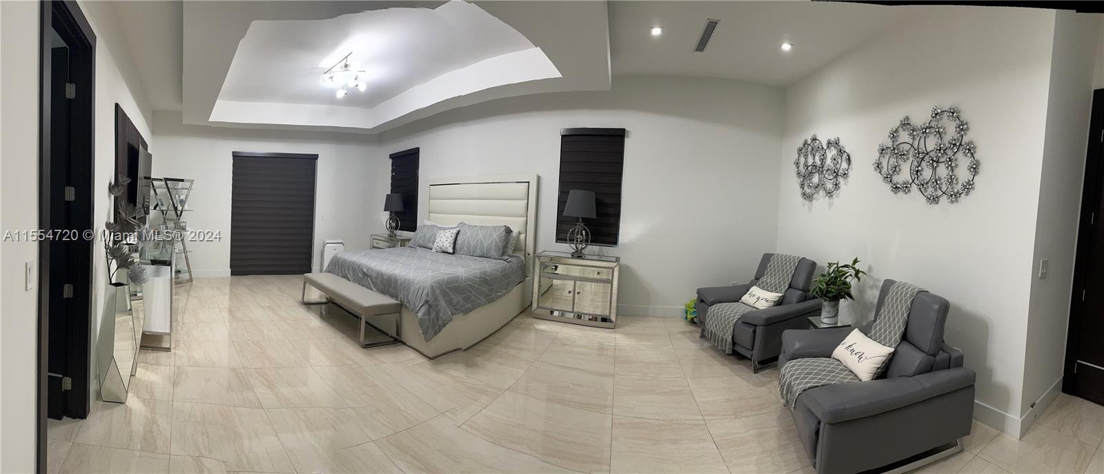 8272 NW 33rd Ter, Doral, Florida 33122, 5 Bedrooms Bedrooms, ,6 BathroomsBathrooms,Residential,For Sale,8272 NW 33rd Ter,A11554720