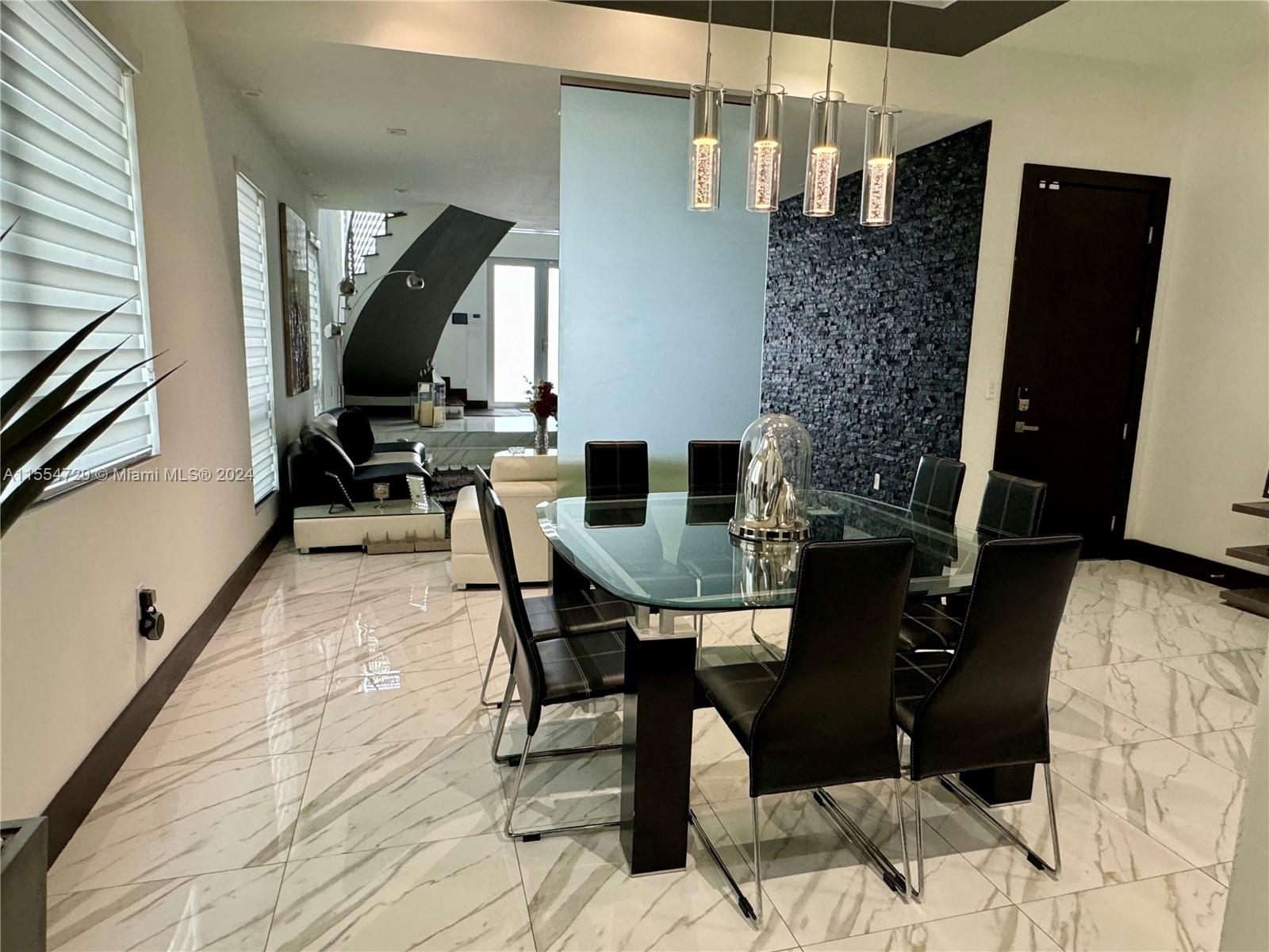 8272 NW 33rd Ter, Doral, Florida 33122, 5 Bedrooms Bedrooms, ,6 BathroomsBathrooms,Residential,For Sale,8272 NW 33rd Ter,A11554720