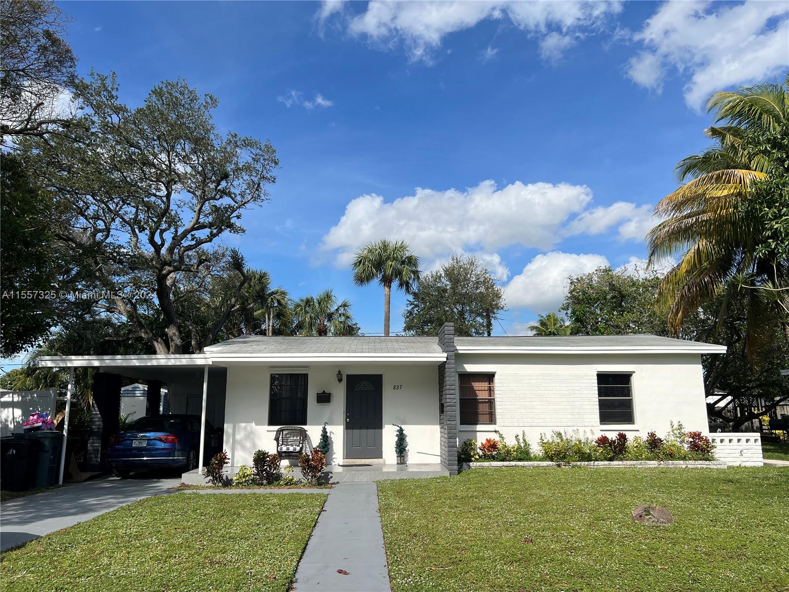 837 SW 26th St  For Sale A11557325, FL