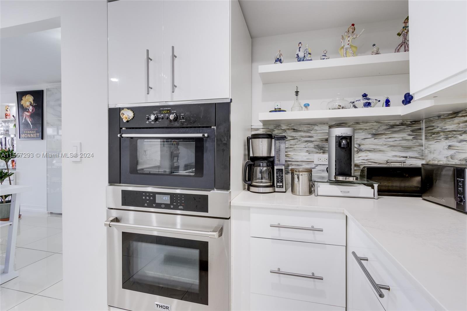 2500 Parkview Dr 701, Hallandale Beach, Florida 33009, 2 Bedrooms Bedrooms, ,2 BathroomsBathrooms,Residential,For Sale,2500 Parkview Dr 701,A11557293