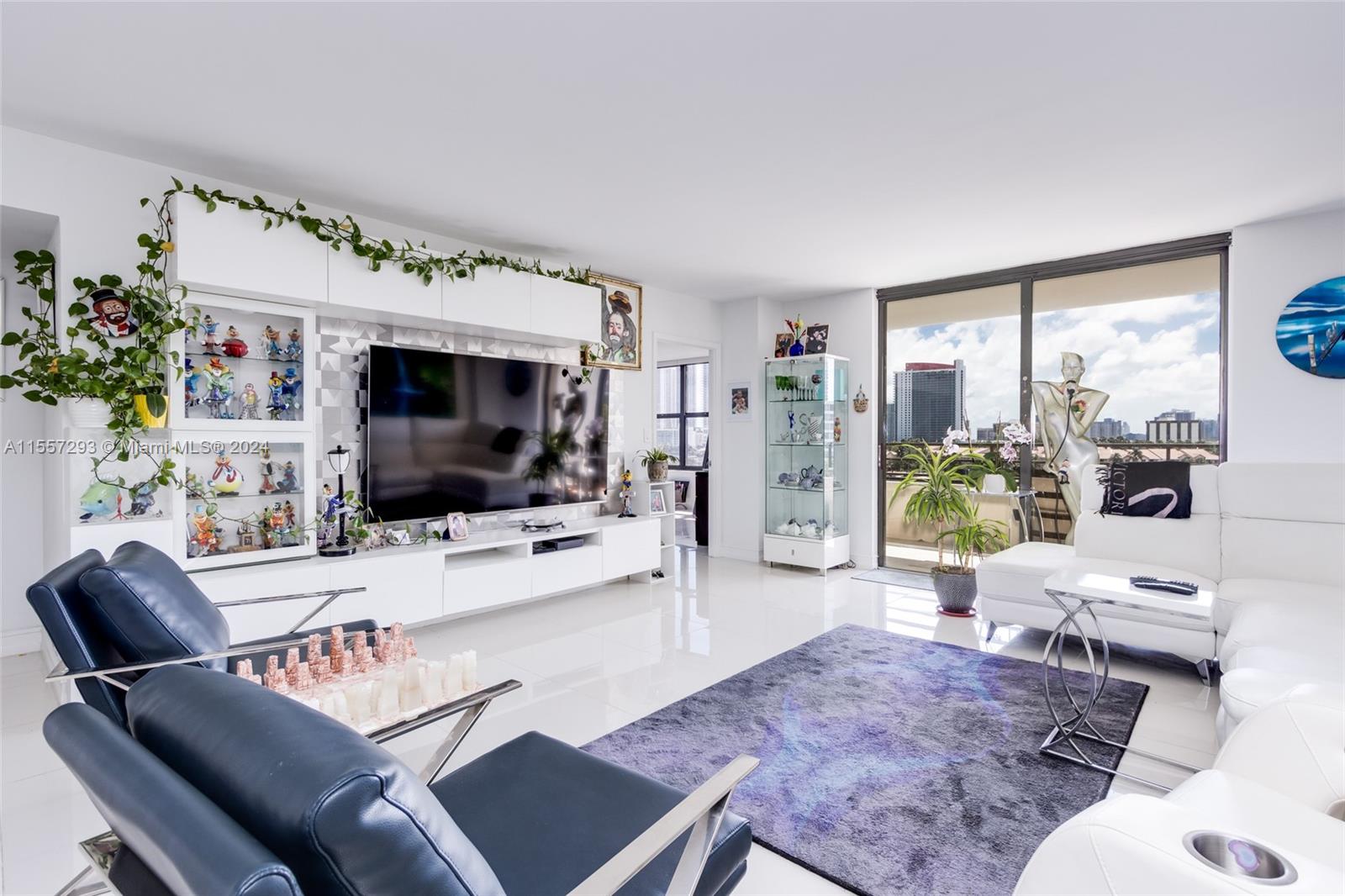 2500 Parkview Dr 701, Hallandale Beach, Florida 33009, 2 Bedrooms Bedrooms, ,2 BathroomsBathrooms,Residential,For Sale,2500 Parkview Dr 701,A11557293