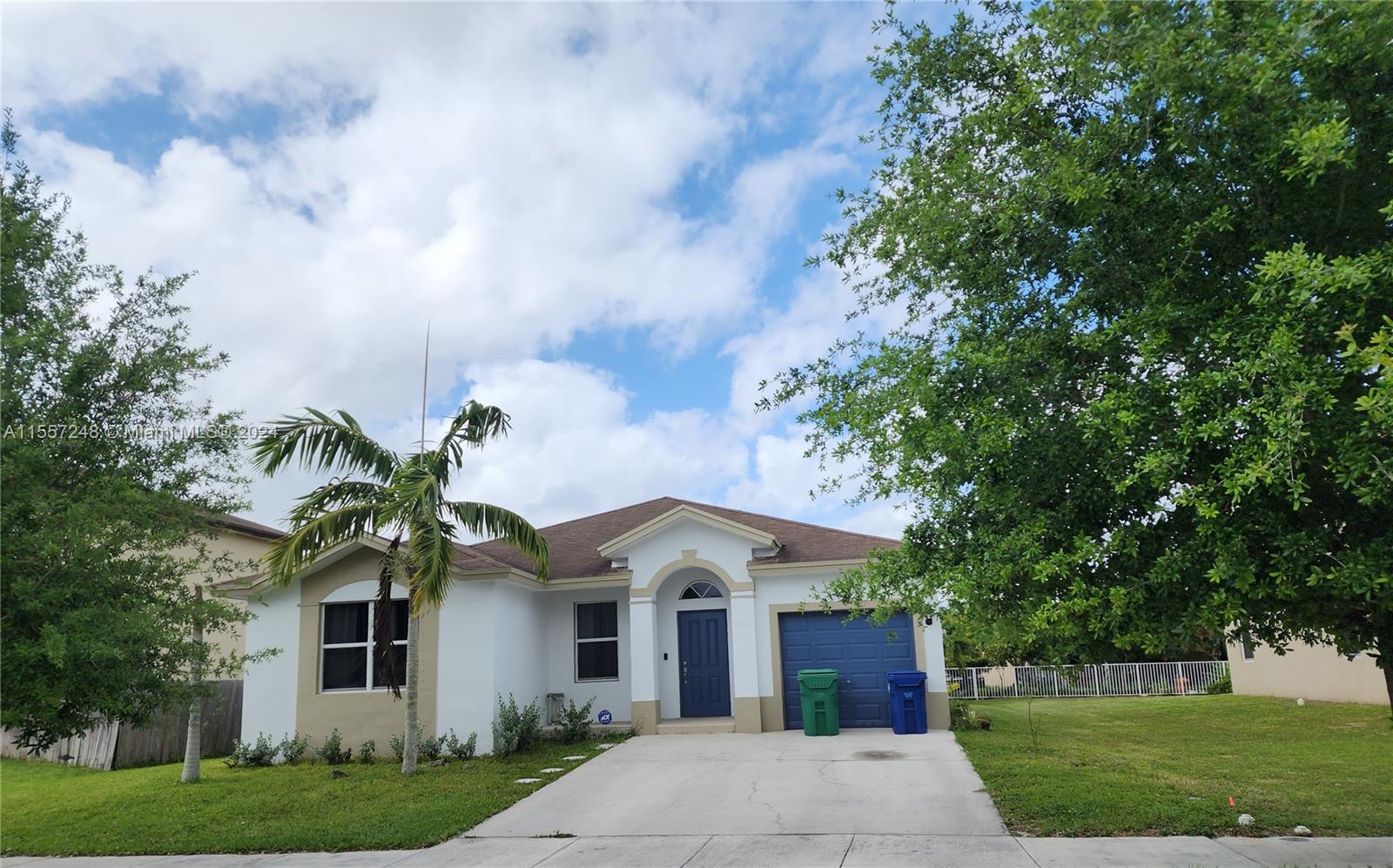 Undisclosed For Sale A11557248, FL