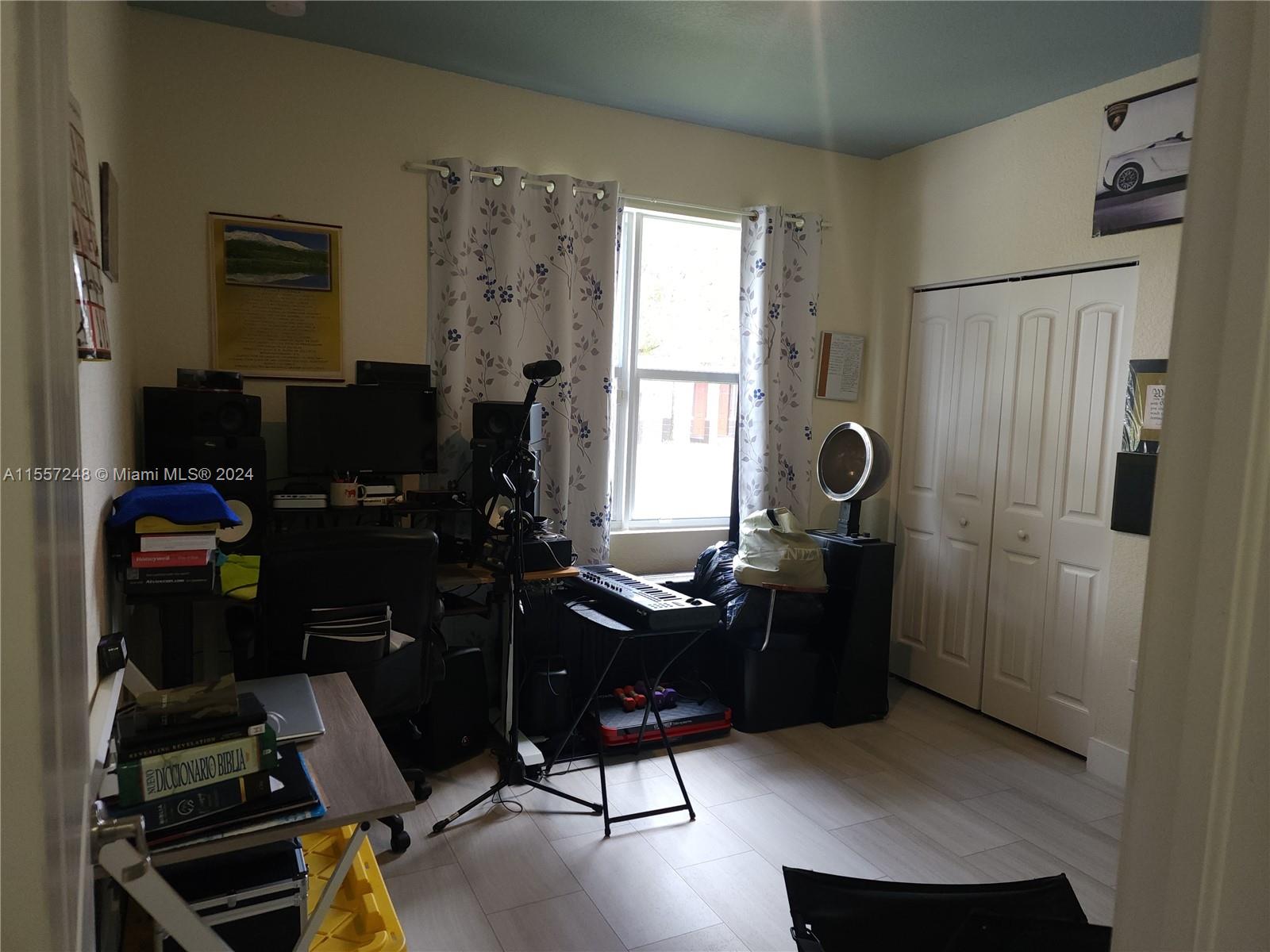 18863 SW 319th St, Homestead, Florida 33030, 4 Bedrooms Bedrooms, ,2 BathroomsBathrooms,Residential,For Sale,18863 SW 319th St,A11557248