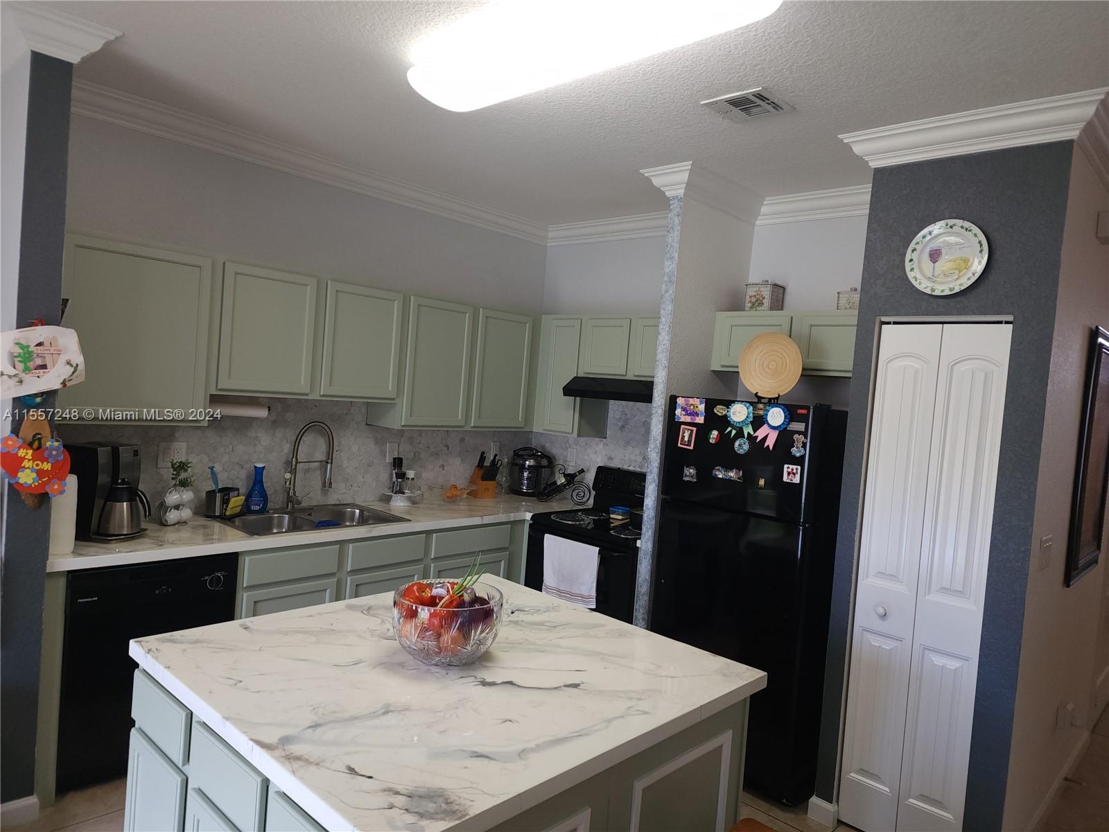 18863 SW 319th St, Homestead, Florida 33030, 4 Bedrooms Bedrooms, ,2 BathroomsBathrooms,Residential,For Sale,18863 SW 319th St,A11557248