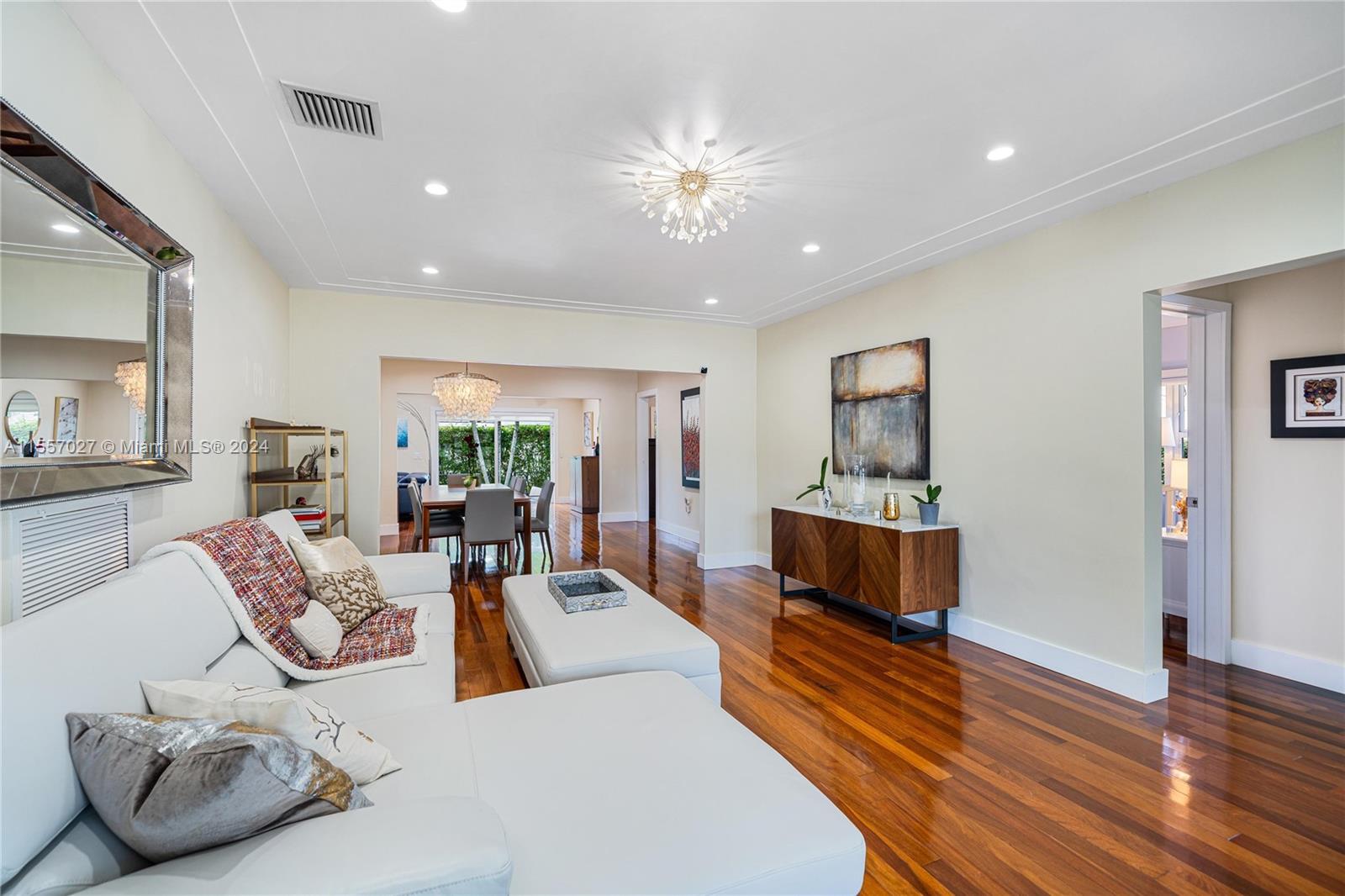 1559 Trevino Ave, Coral Gables, Florida 33134, 3 Bedrooms Bedrooms, ,2 BathroomsBathrooms,Residential,For Sale,1559 Trevino Ave,A11557027