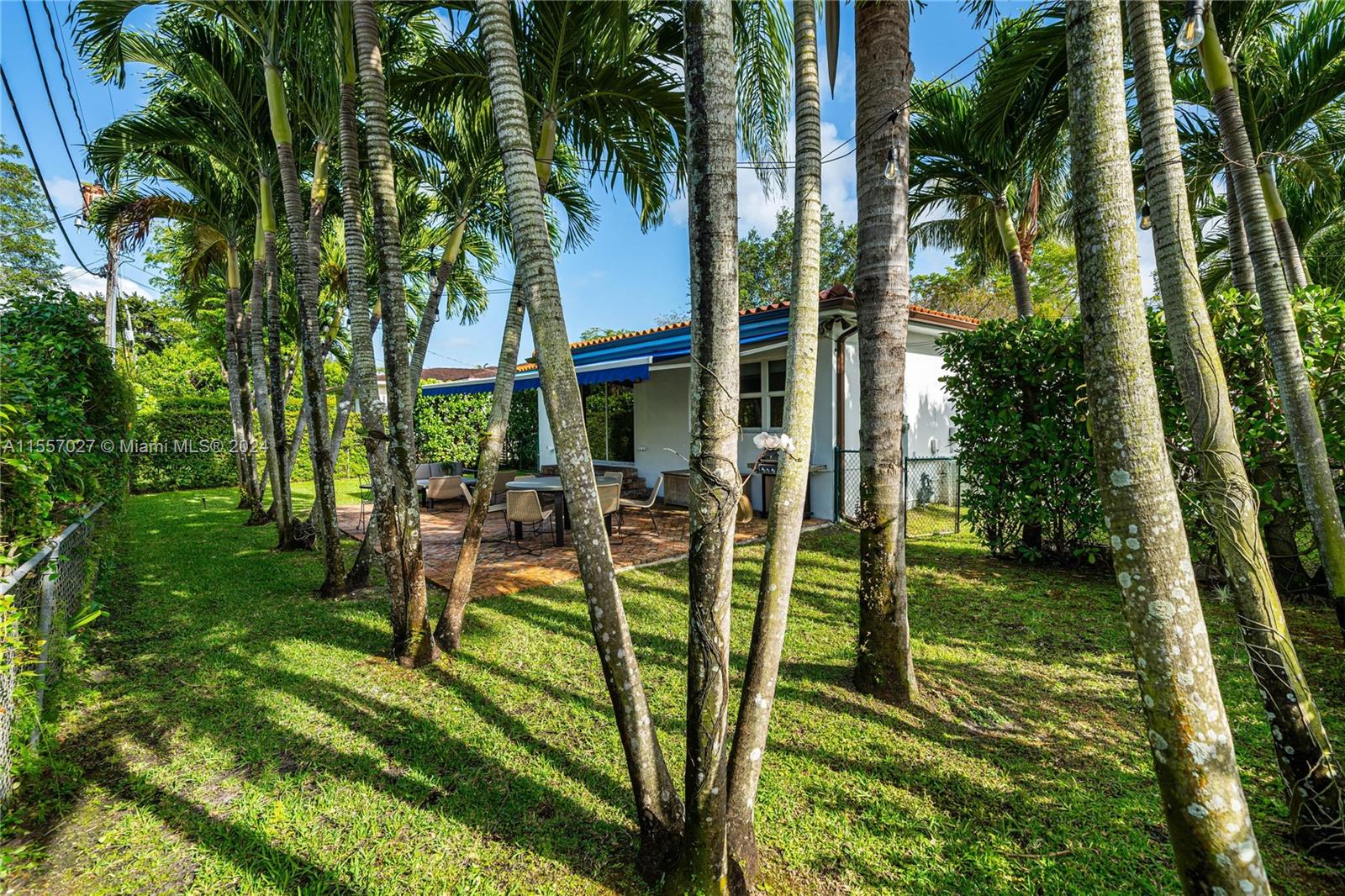 1559 Trevino Ave, Coral Gables, Florida 33134, 3 Bedrooms Bedrooms, ,2 BathroomsBathrooms,Residential,For Sale,1559 Trevino Ave,A11557027