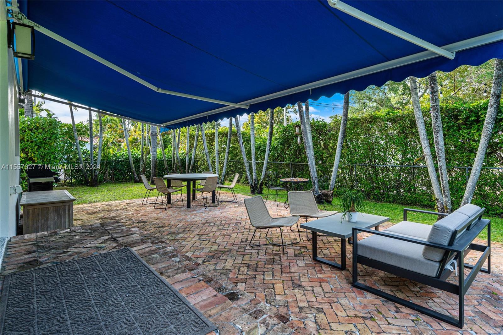1559 Trevino Ave, Coral Gables, Florida 33134, 3 Bedrooms Bedrooms, ,2 BathroomsBathrooms,Residential,For Sale,1559 Trevino Ave,A11557027