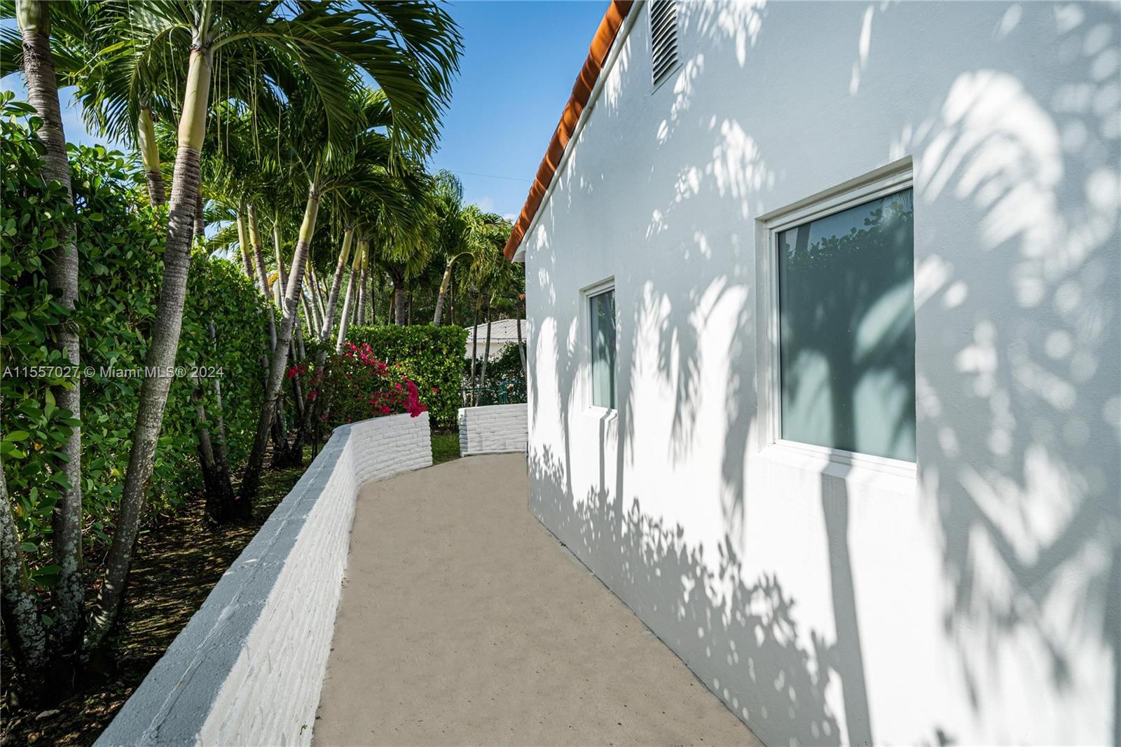 1559 Trevino Ave, Coral Gables, Florida 33134, 3 Bedrooms Bedrooms, ,2 BathroomsBathrooms,Residential,For Sale,1559 Trevino Ave,A11557027