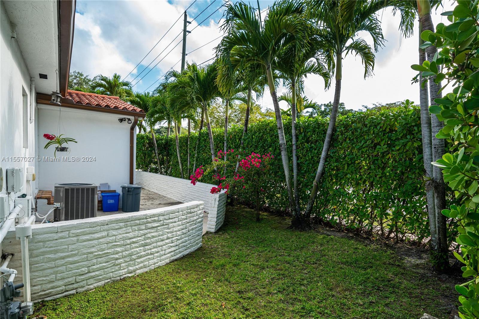 1559 Trevino Ave, Coral Gables, Florida 33134, 3 Bedrooms Bedrooms, ,2 BathroomsBathrooms,Residential,For Sale,1559 Trevino Ave,A11557027
