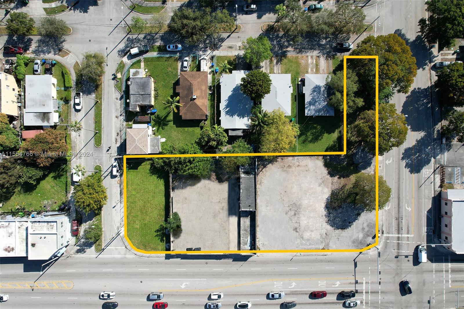 4647 NW 17th Ave  For Sale A11554766, FL