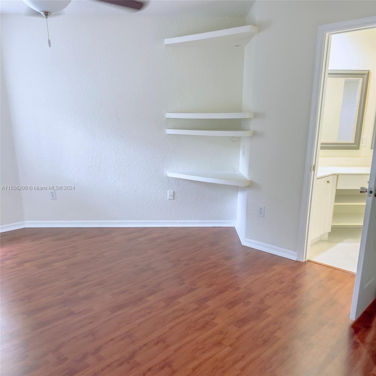 5791 NW 116th Ave 107, Doral, Florida 33178, 3 Bedrooms Bedrooms, ,2 BathroomsBathrooms,Residential,For Sale,5791 NW 116th Ave 107,A11556209