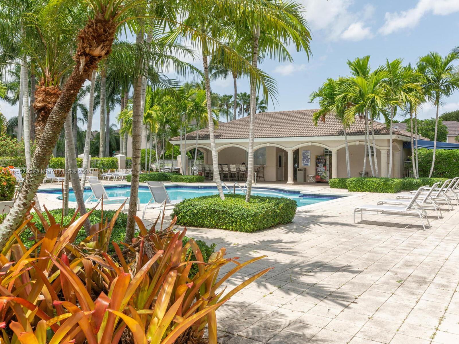 5791 NW 116th Ave 107, Doral, Florida 33178, 3 Bedrooms Bedrooms, ,2 BathroomsBathrooms,Residential,For Sale,5791 NW 116th Ave 107,A11556209