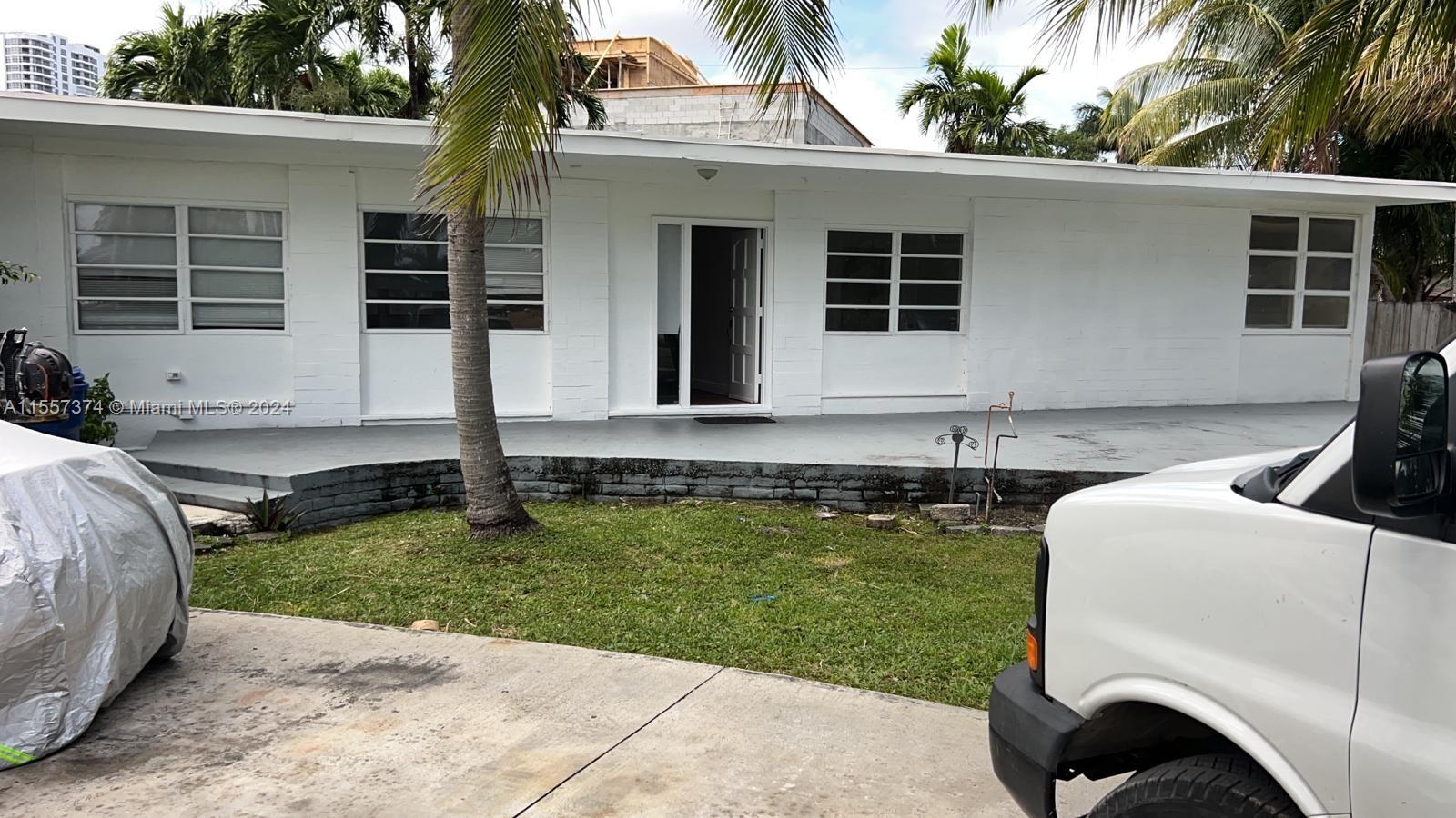 331  188th St #. For Sale A11557374, FL