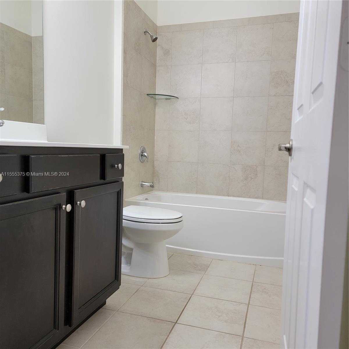 101 SE 33rd Ter 101, Homestead, Florida 33033, 3 Bedrooms Bedrooms, ,2 BathroomsBathrooms,Residential,For Sale,101 SE 33rd Ter 101,A11555375