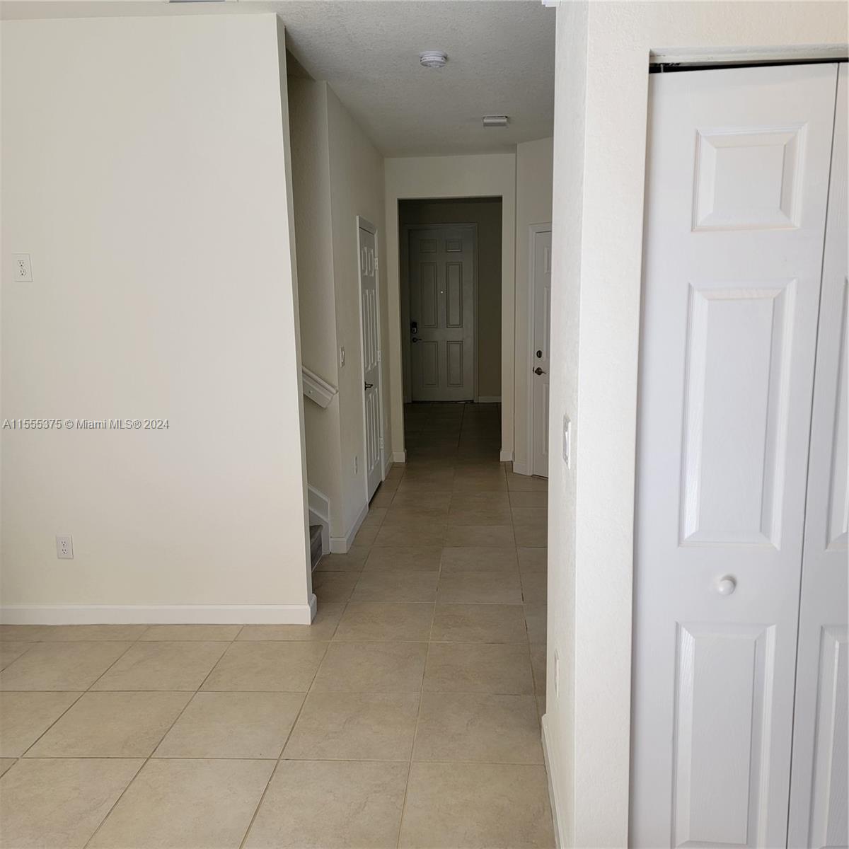 101 SE 33rd Ter 101, Homestead, Florida 33033, 3 Bedrooms Bedrooms, ,2 BathroomsBathrooms,Residential,For Sale,101 SE 33rd Ter 101,A11555375