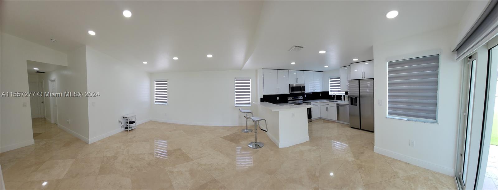 32333 SW 205th Ave, Homestead, Florida 33030, 4 Bedrooms Bedrooms, ,2 BathroomsBathrooms,Residential,For Sale,32333 SW 205th Ave,A11557277